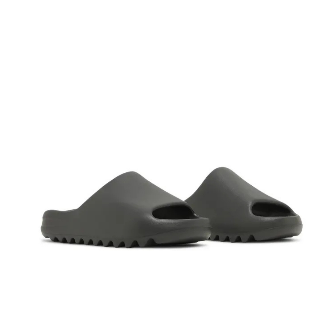 Adidas Yeezy Slide Dark Onyx