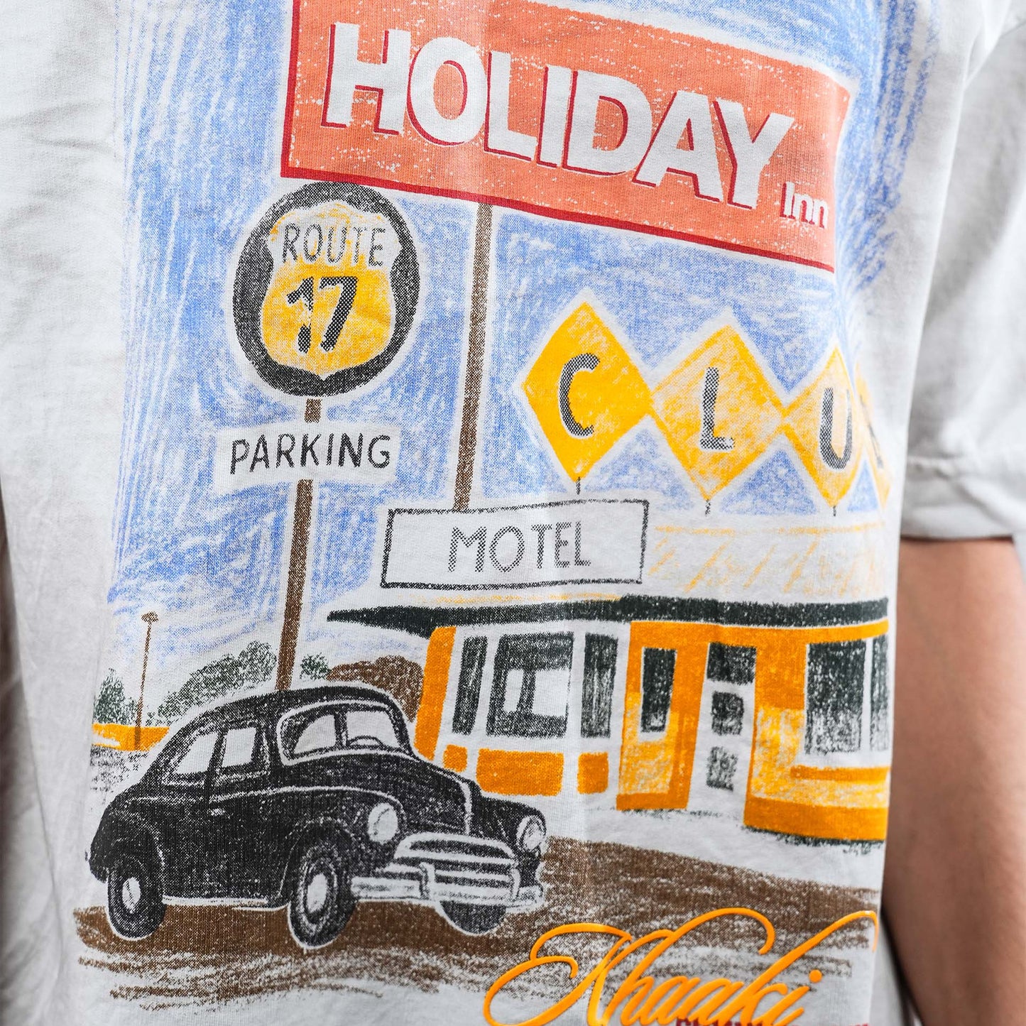 Khaaki Oversized T-shirt Vintage Washed- The Holiday Inn