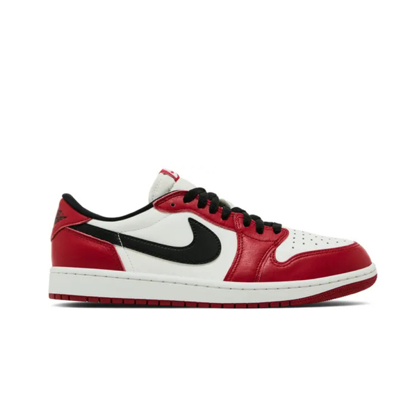Air Jordan 1 Retro Low OG Chicago 2025 - reference