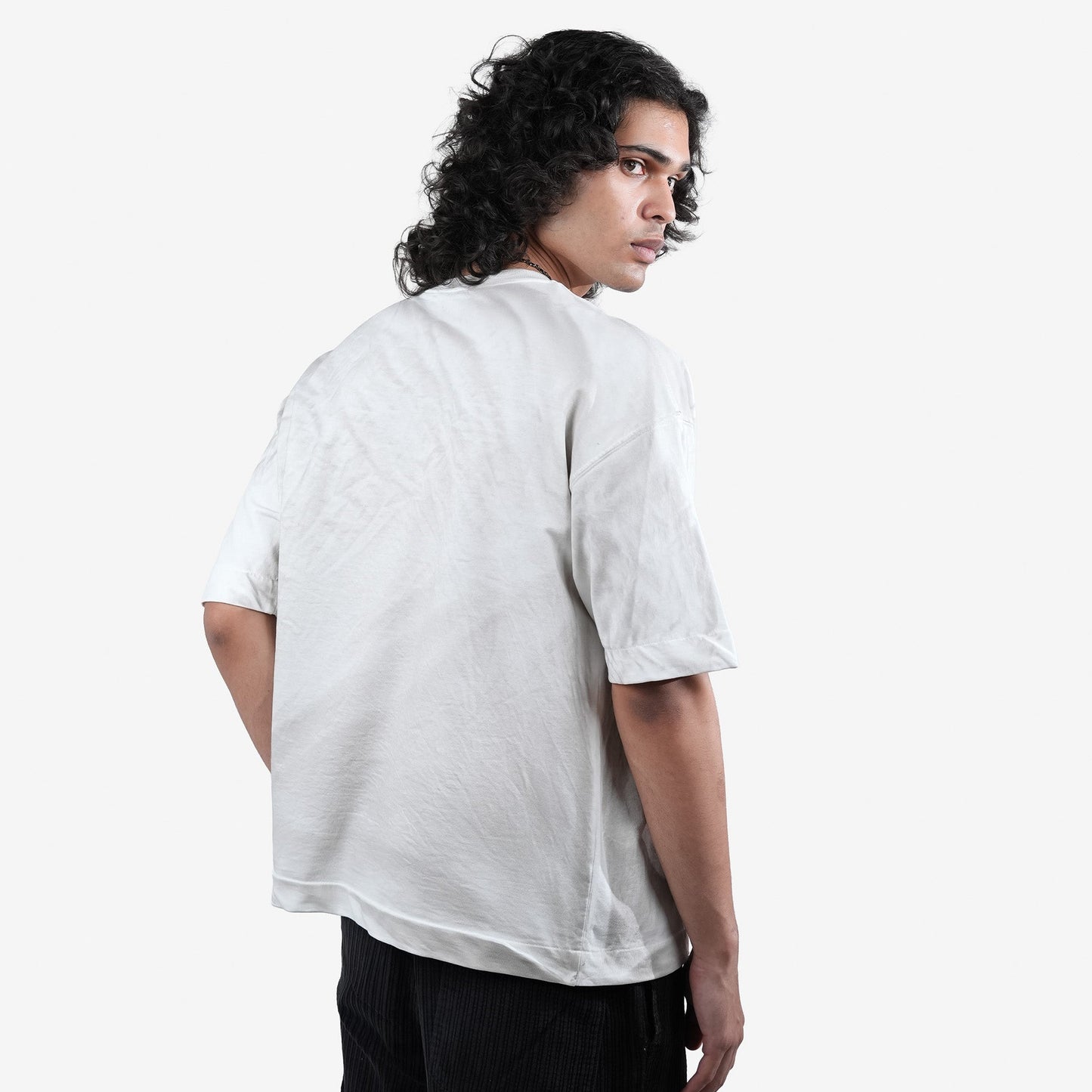 Khaaki Oversized T-shirt Vintage Washed- The Holiday Inn