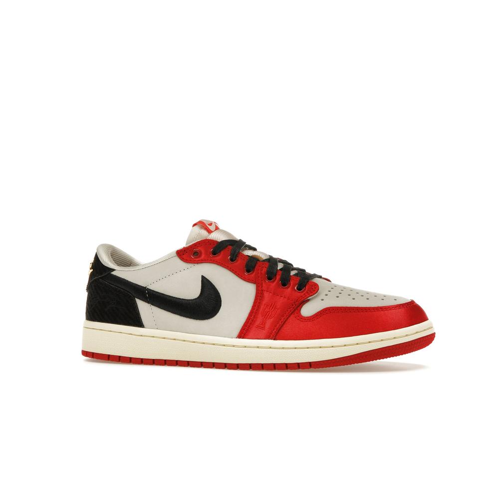 Trophy Room x Air Jordan 1 Low Retro OG SP 'Rookie Card - Away' (10HS Express)