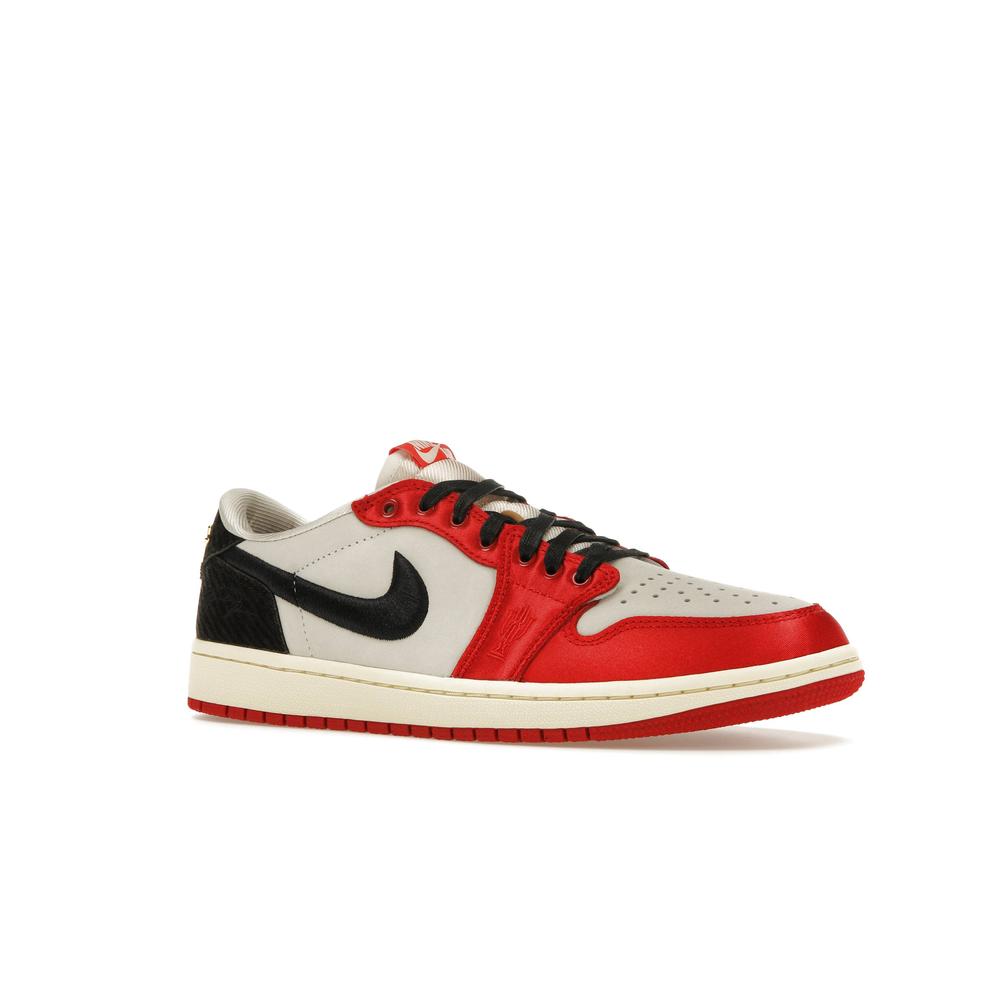 Trophy Room x Air Jordan 1 Low Retro OG SP 'Rookie Card - Away' (10HS Express)