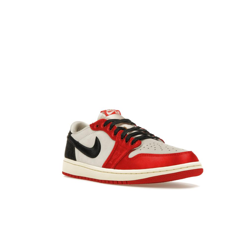 Trophy Room x Air Jordan 1 Low Retro OG SP 'Rookie Card - Away' (10HS Express)
