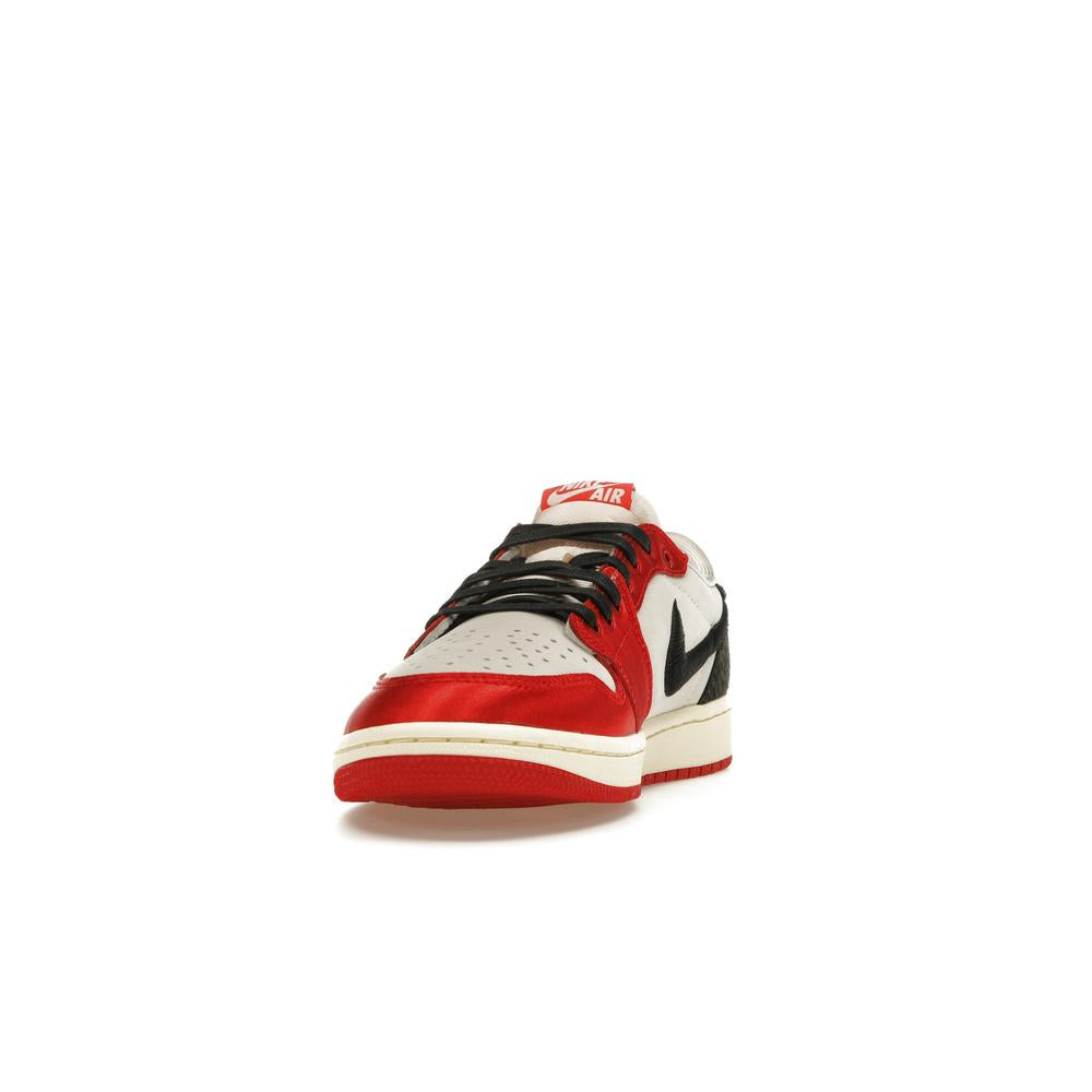 Trophy Room x Air Jordan 1 Low Retro OG SP 'Rookie Card - Away' (10HS Express)