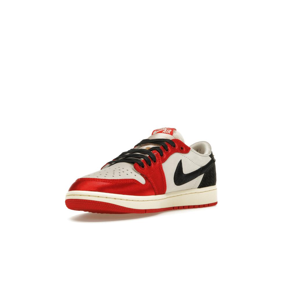 Trophy Room x Air Jordan 1 Low Retro OG SP 'Rookie Card - Away' (10HS Express)
