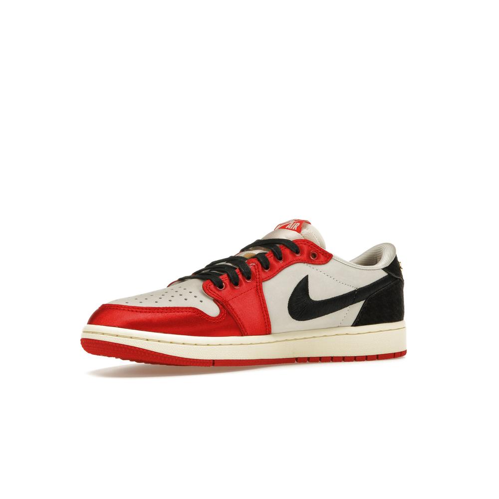 Trophy Room x Air Jordan 1 Low Retro OG SP 'Rookie Card - Away' (10HS Express)