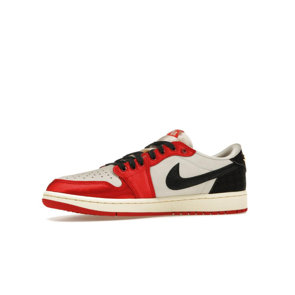 Trophy Room x Air Jordan 1 Low Retro OG SP 'Rookie Card - Away' (10HS Express)