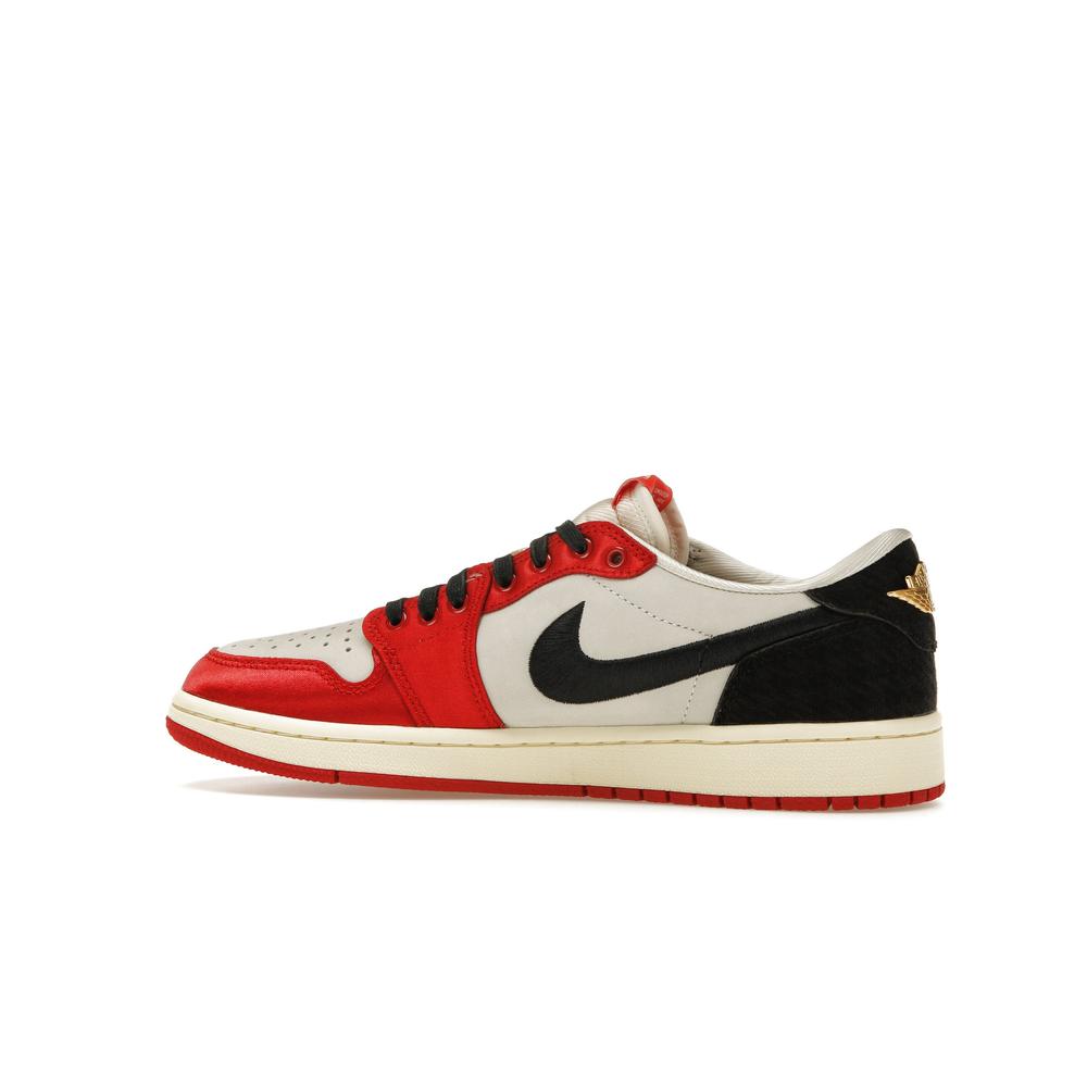 Trophy Room x Air Jordan 1 Low Retro OG SP 'Rookie Card - Away' (10HS Express)