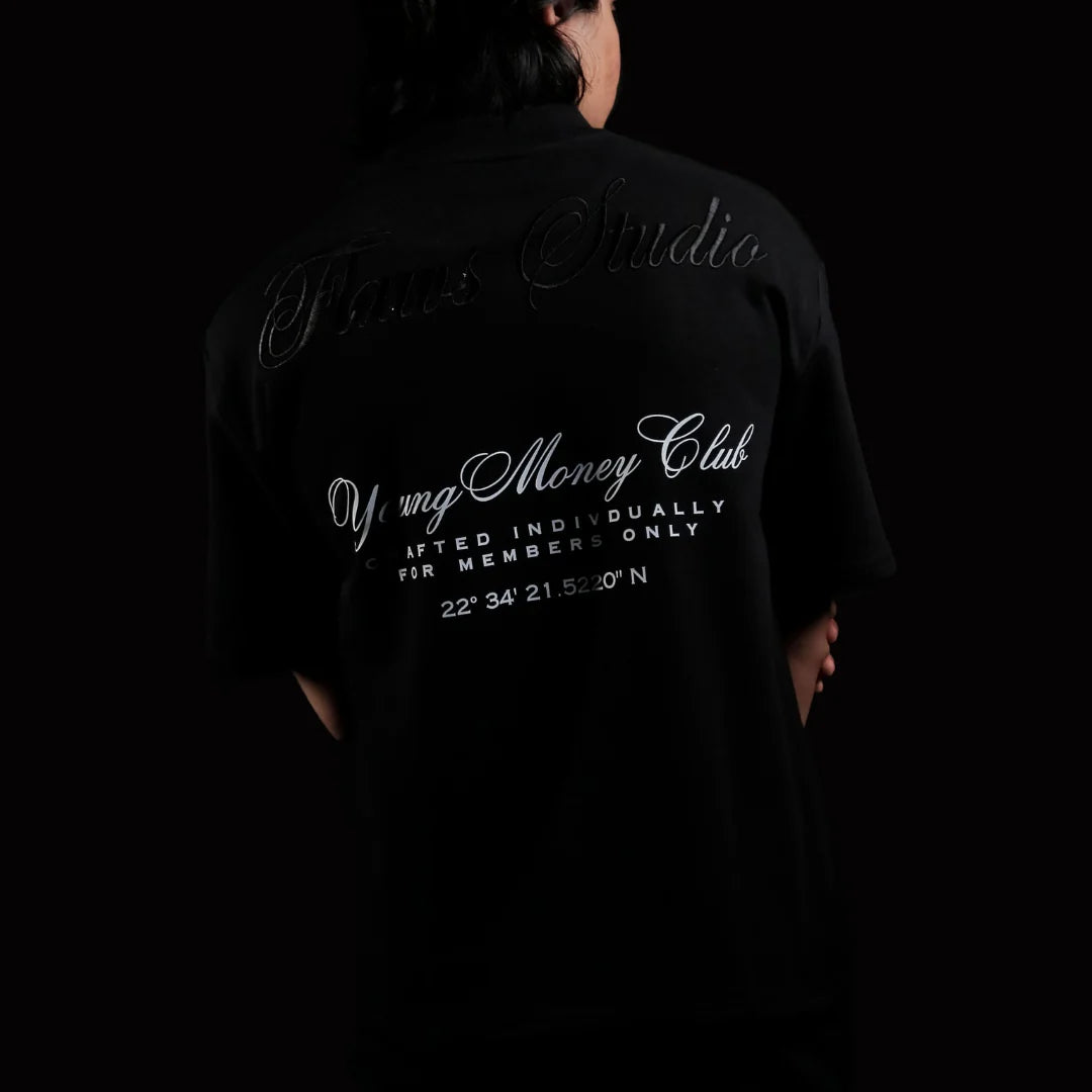 Flaws Young Money Club Oversize Tee - Black