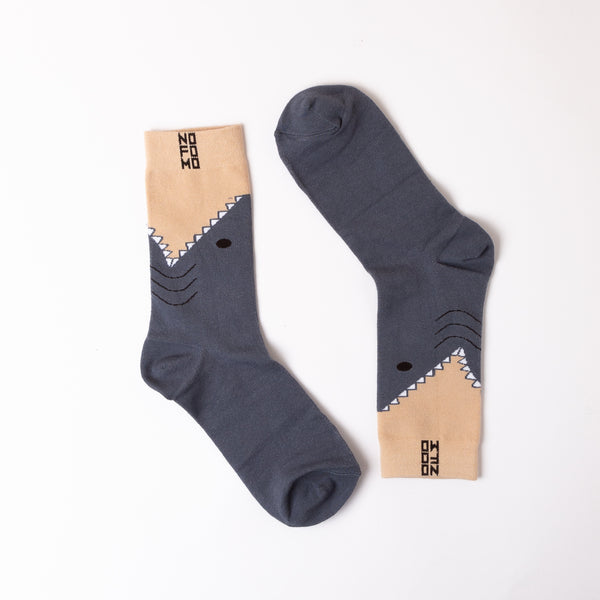 NoFoMo Crew Length Socks Shark Attack - reference