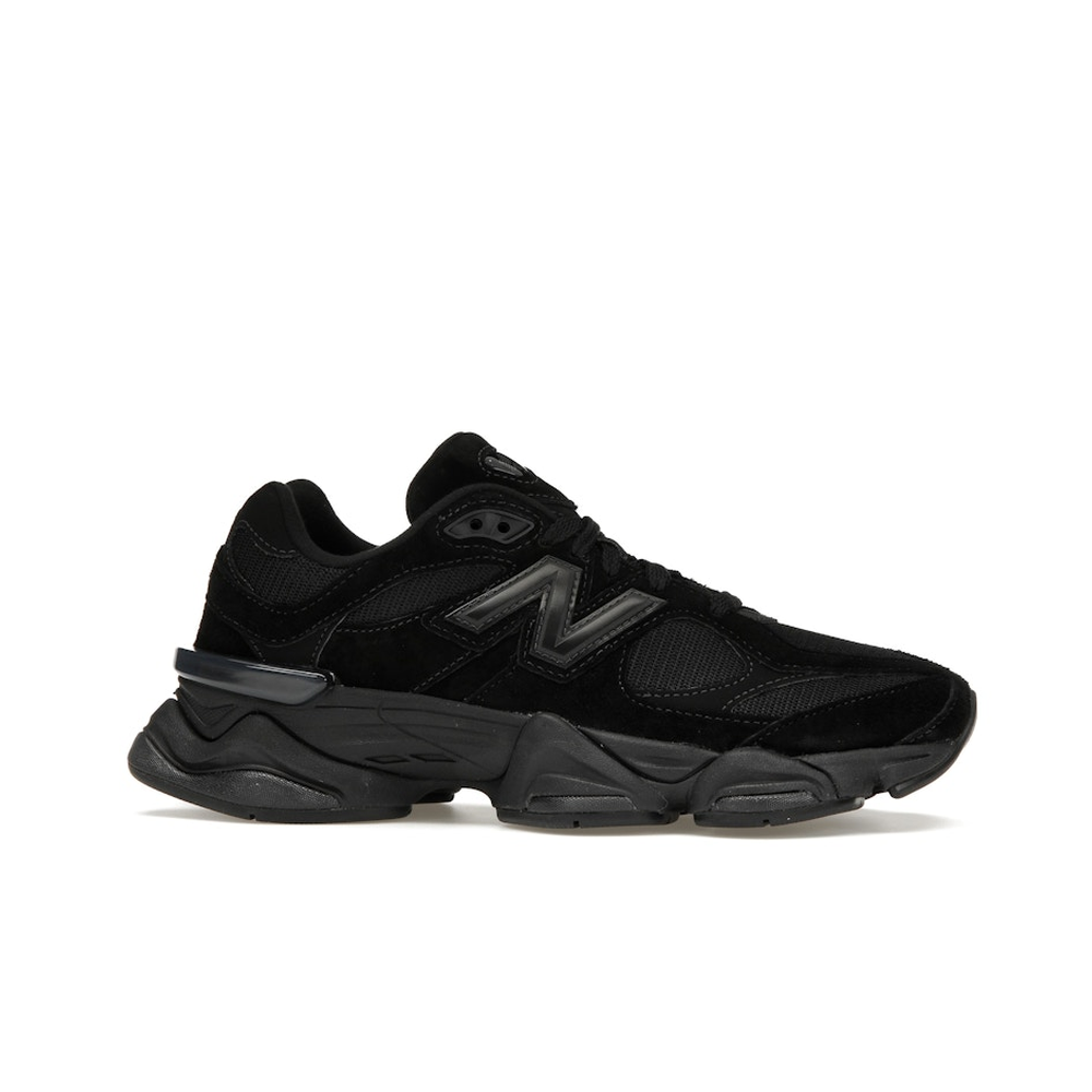 New Balance 9060 Triple Black