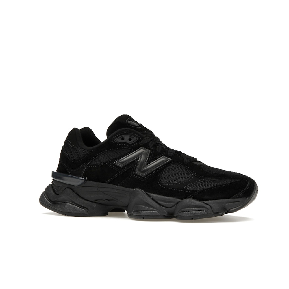 New Balance 9060 Triple Black