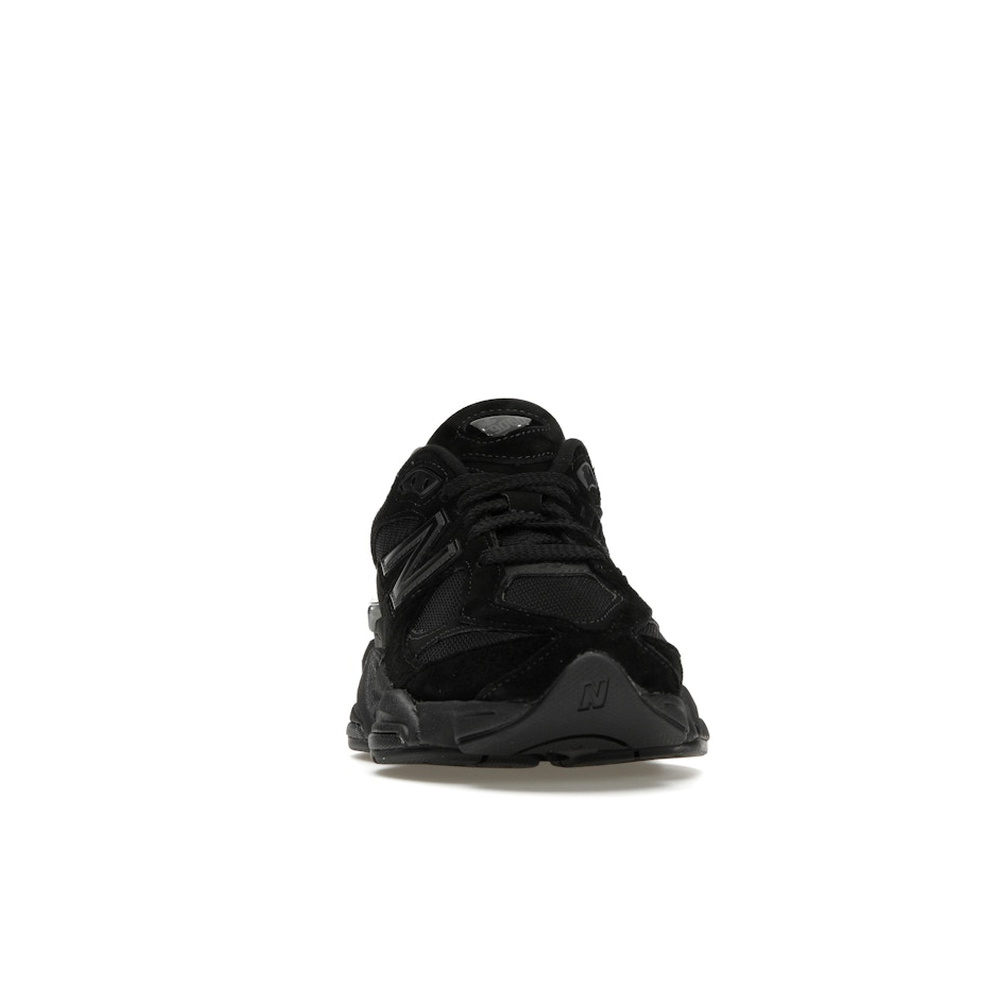 New Balance 9060 Triple Black