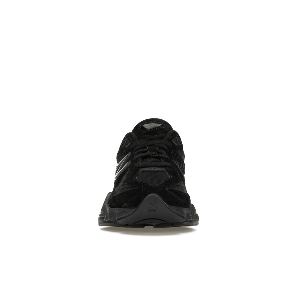 New Balance 9060 Triple Black