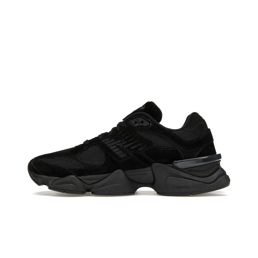 New Balance 9060 Triple Black