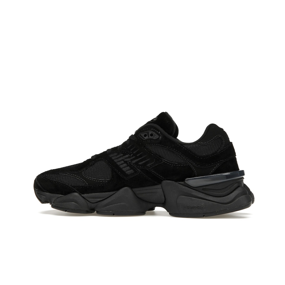 New Balance 9060 Triple Black