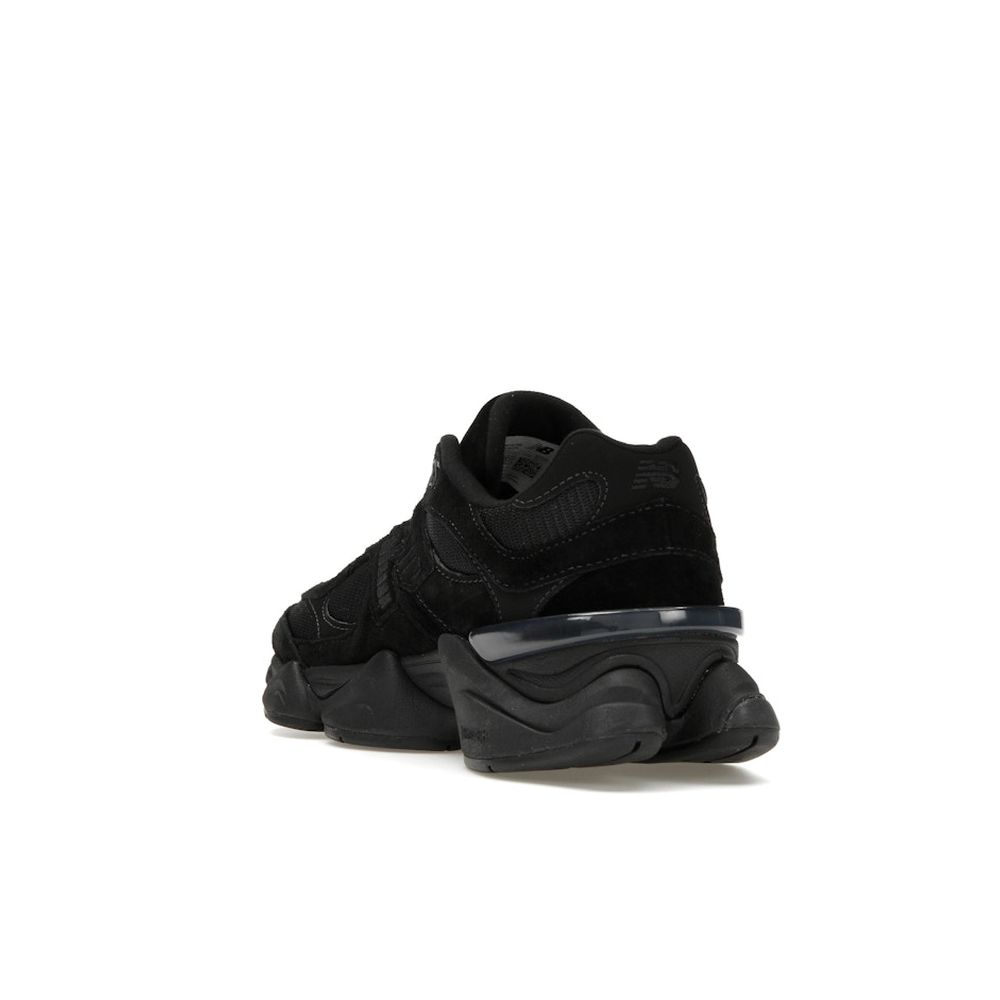New Balance 9060 Triple Black