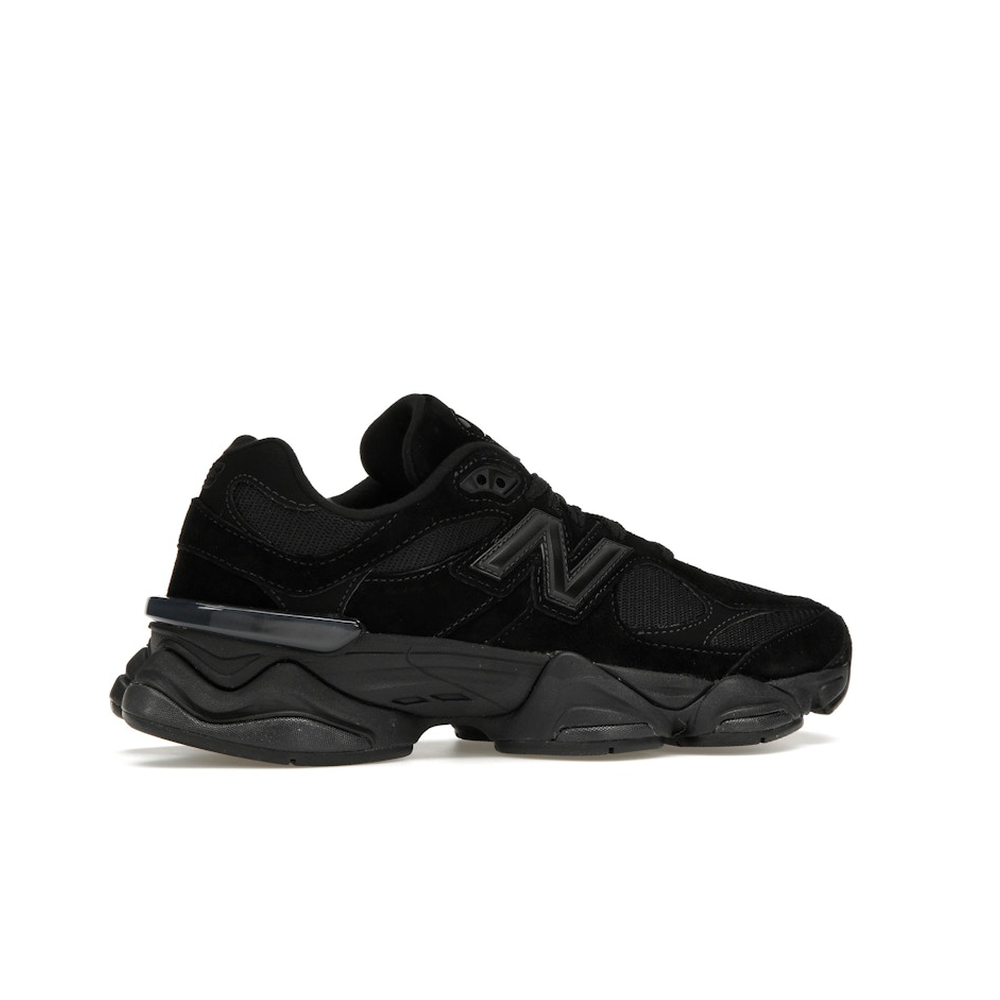 New Balance 9060 Triple Black