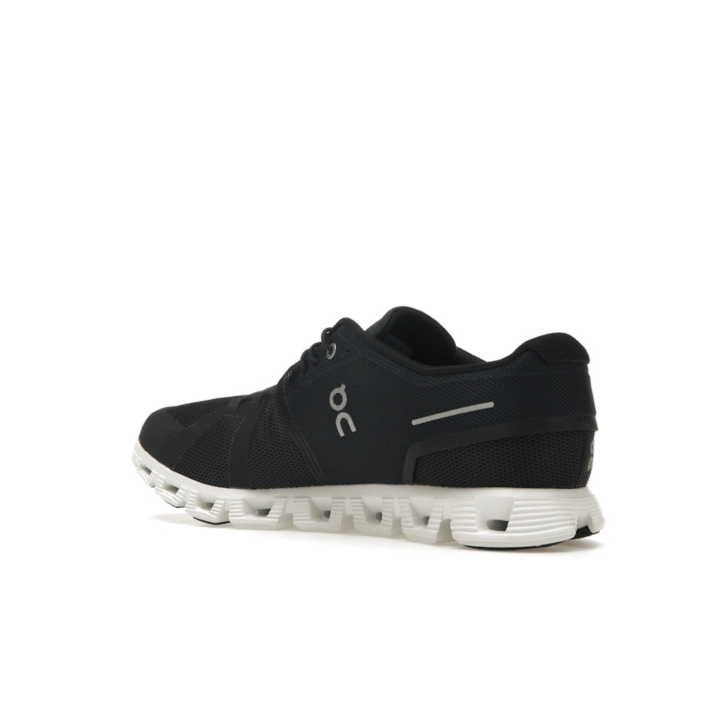 On Running Cloud 5 Black White