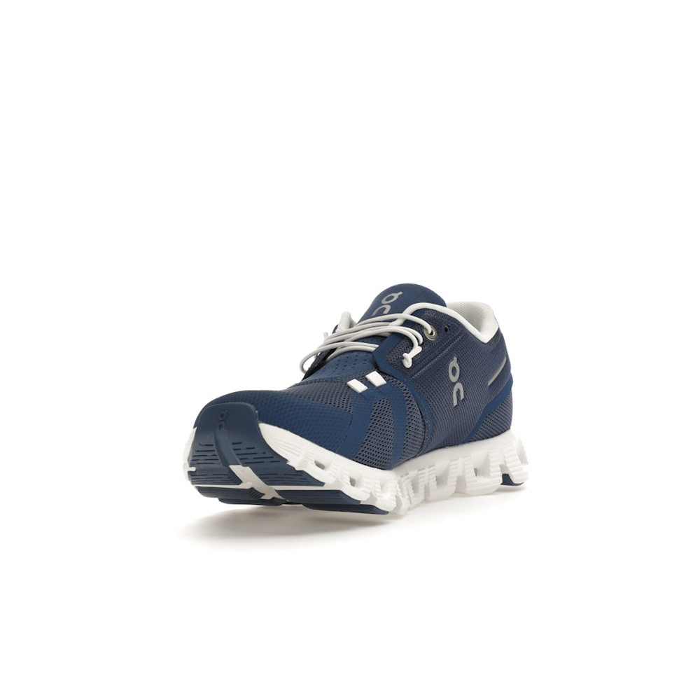 On Running Cloud 5 Denim White (W)