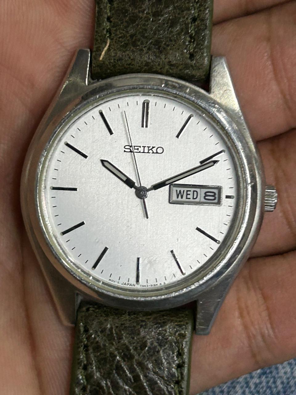 Seiko Vintage Quartz White Dial Day Date