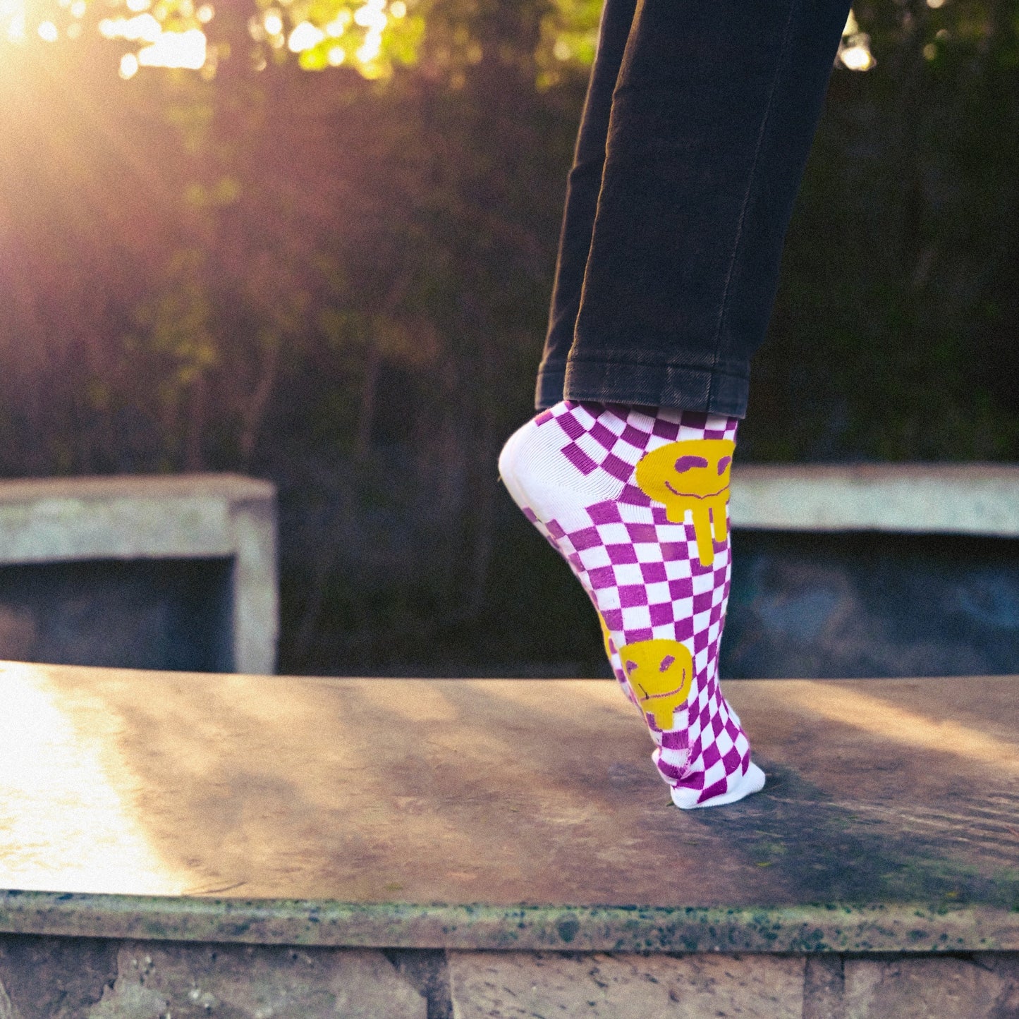 NoFoMo Crew Length Socks Smiling Board