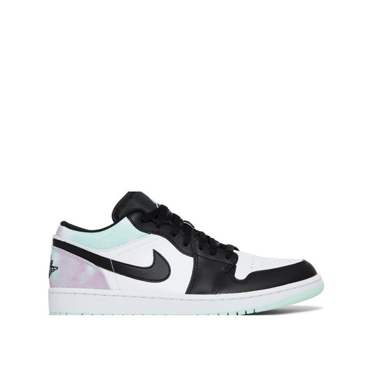 Side view of Air Jordan 1 Low SE 'Tie Dye'