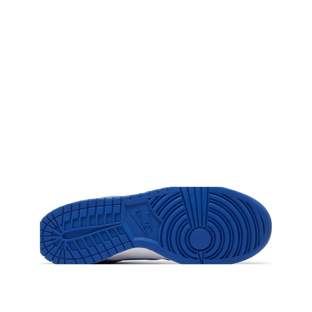 bottom view of Nike Dunk Low Retro SP 'Kentucky'