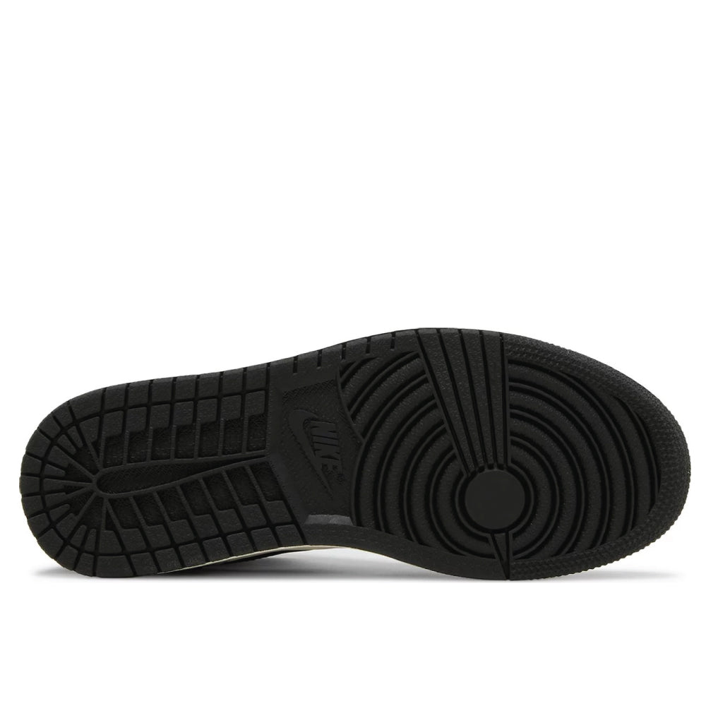 Bottom sole view of Air Jordan 1 High OG 'Crafted'
