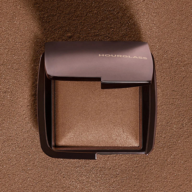 Hourglass Ambient Lighting Finishing Powder (0.35 oz) - Eternal Light