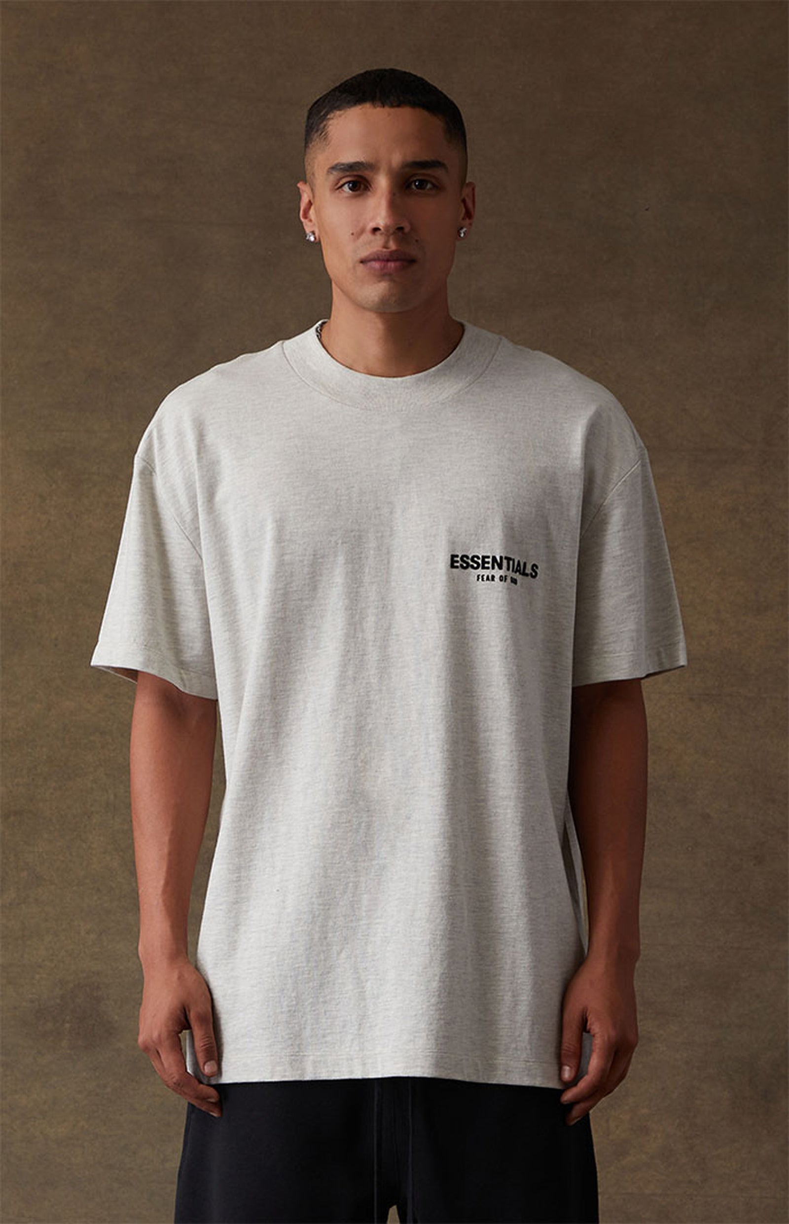 Fear of God Essentials T-Shirt SS22 Light Oatmeal
