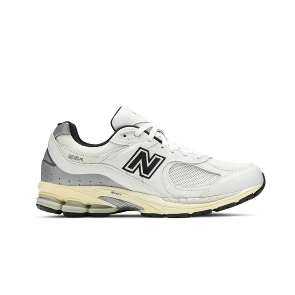 New Balance x thisisneverthat 2002R White - reference