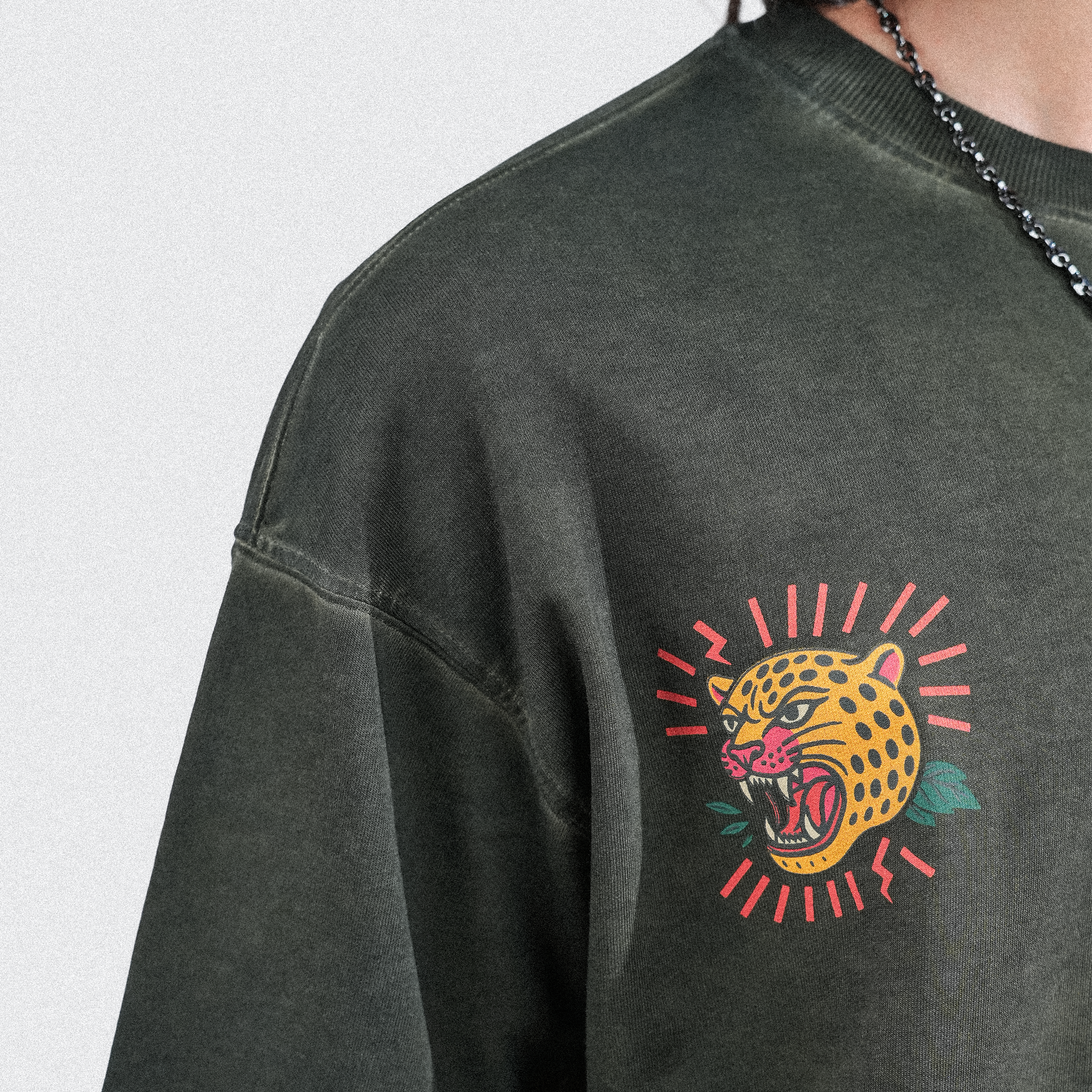 Khaaki Oversized T-Shirt Olive Pigment Washed - Wild Realm