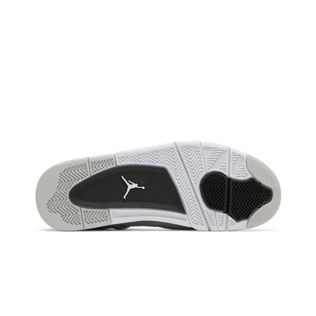 Air Jordan 4 Retro Military Black