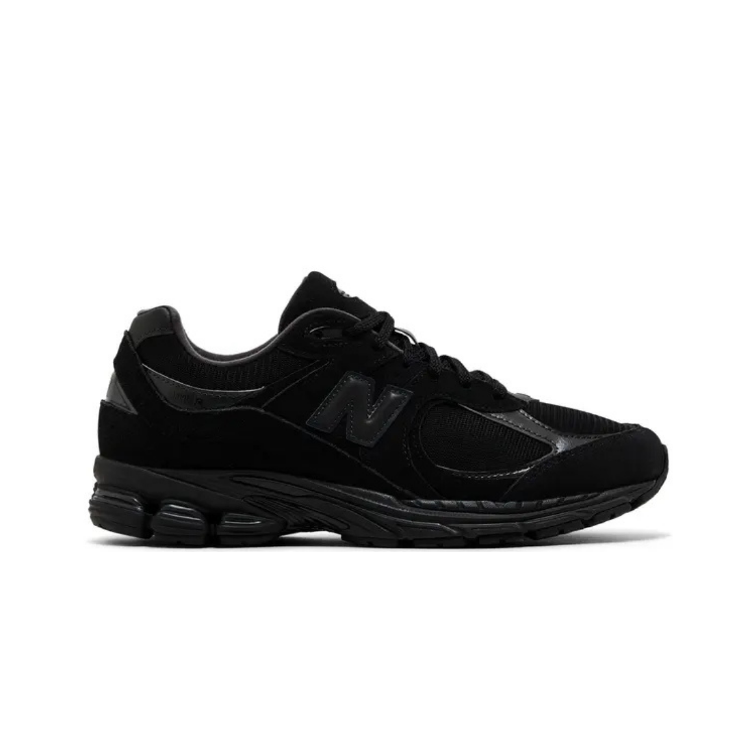 New Balance 2002R Black Cat