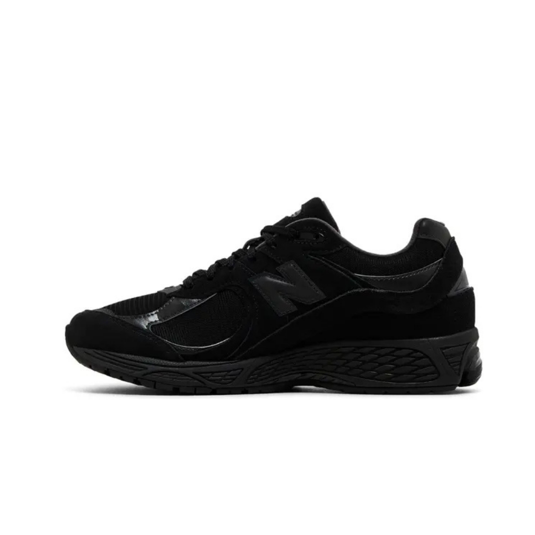 New Balance 2002R Black Cat
