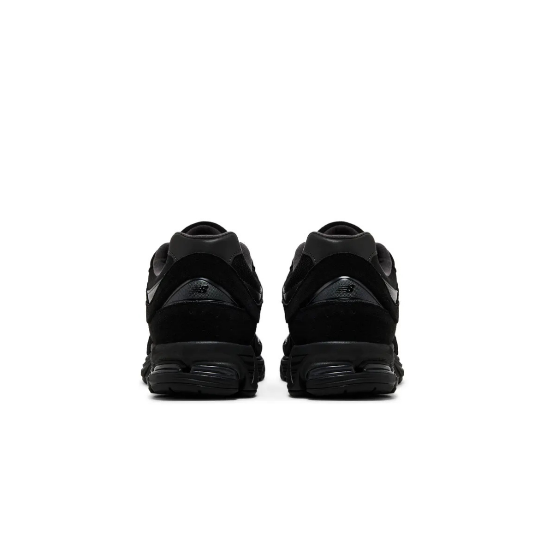 New Balance 2002R Black Cat