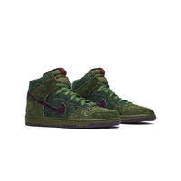 Nike SB Dunk High Skunk 420