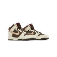 Nike Dunk High SE Baroque Brown