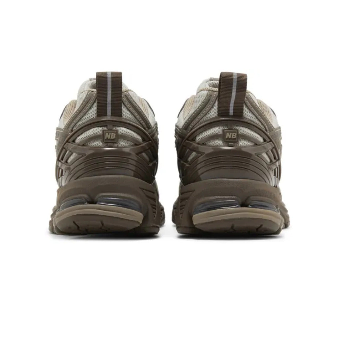 New Balance 1906R Driftwood Dark Mushroom