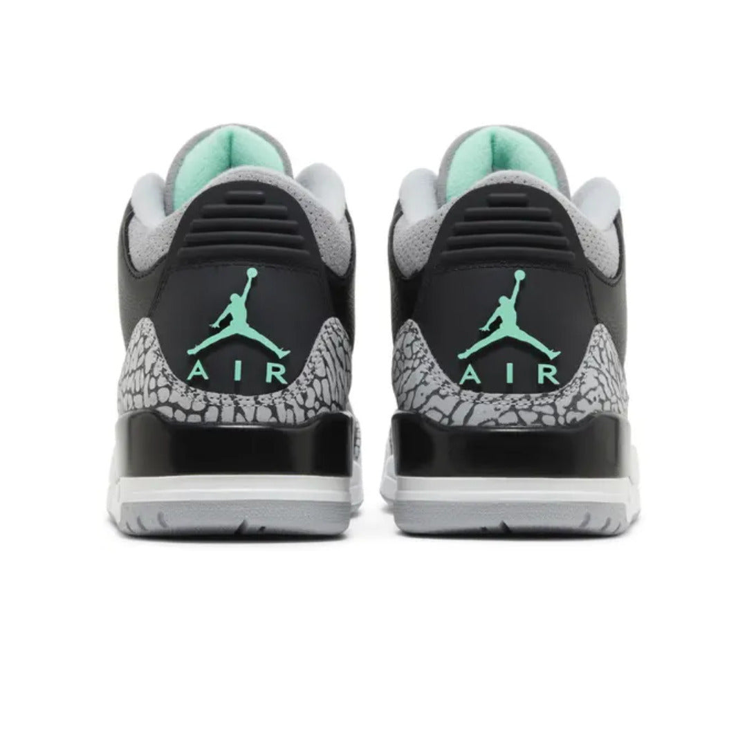 Air Jordan 3 Retro 'Green Glow'