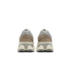 New Balance	9060 Cherry Blossom Pack - Mushroom