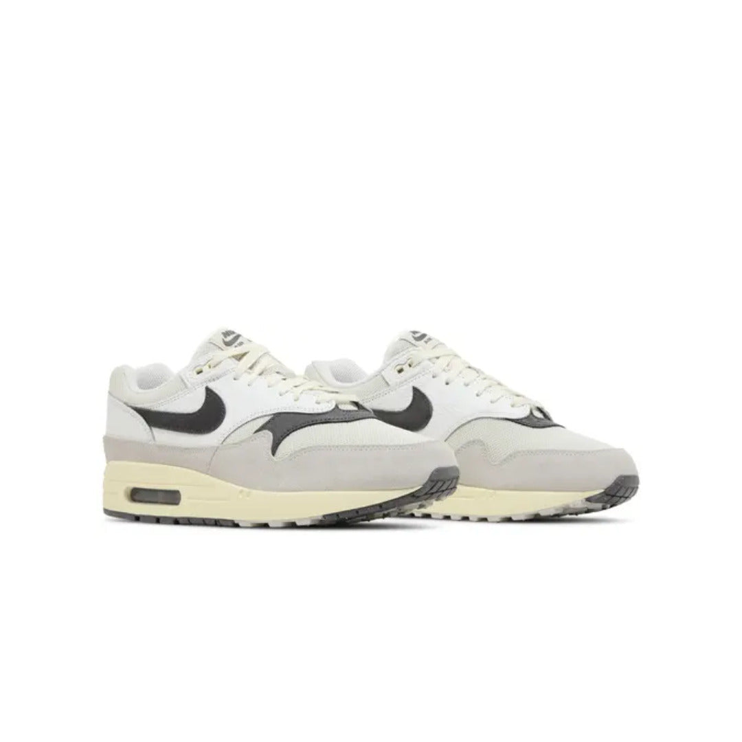 Nike Air Max 1 'Light Bone Iron Grey'