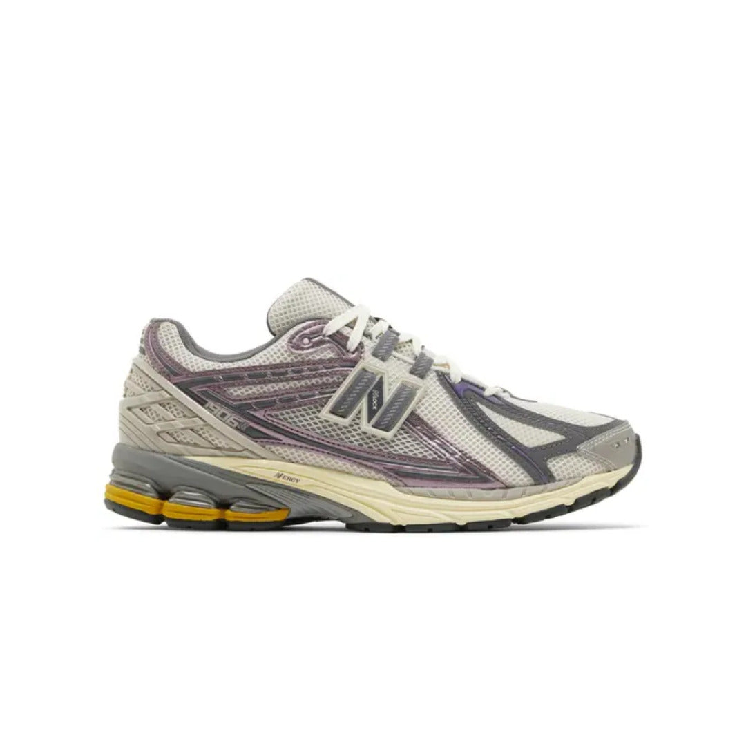 New Balance 1906R Licorice