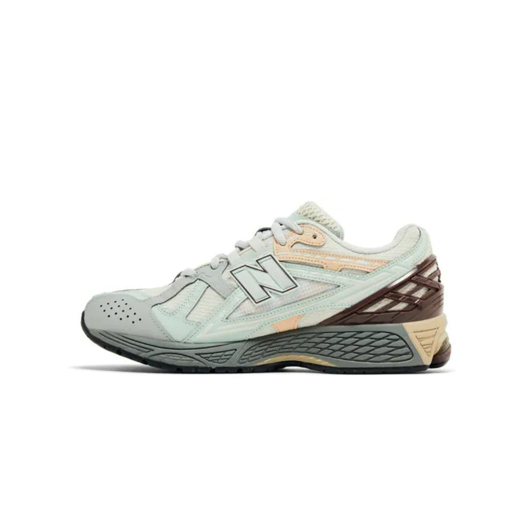 New Balance 1906D Clay Ash Licorice