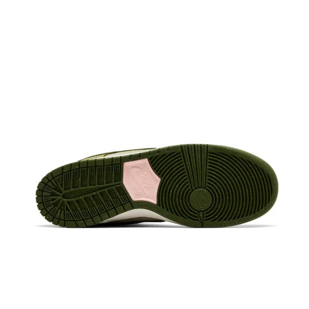 Nike SB Dunk Low Yuto Horigome Matcha