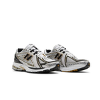New Balance	1906R Metallic Silver Metallic Gold