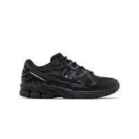 New Balance 1906U Triple Black
