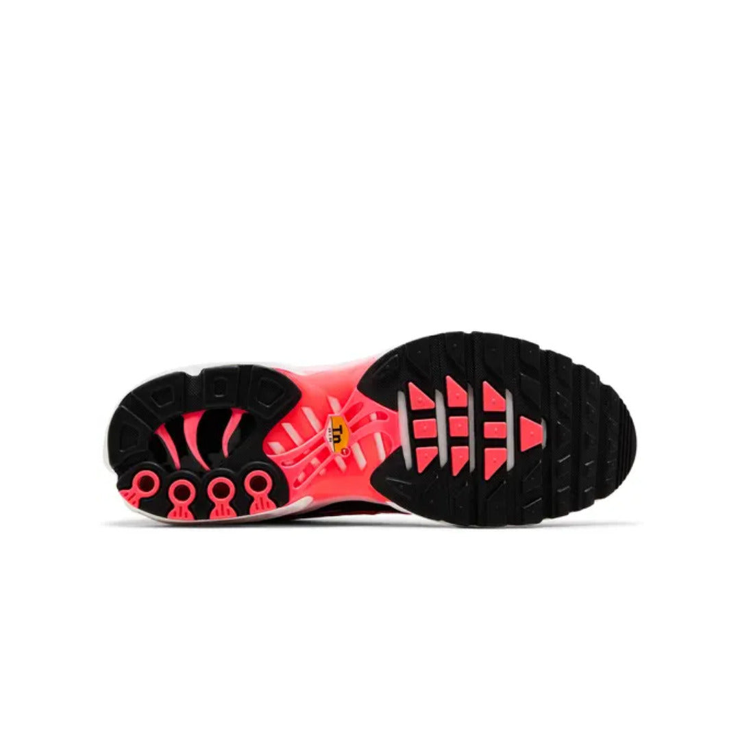 Wmns Air Max Plus 'Black Hot Punch'
