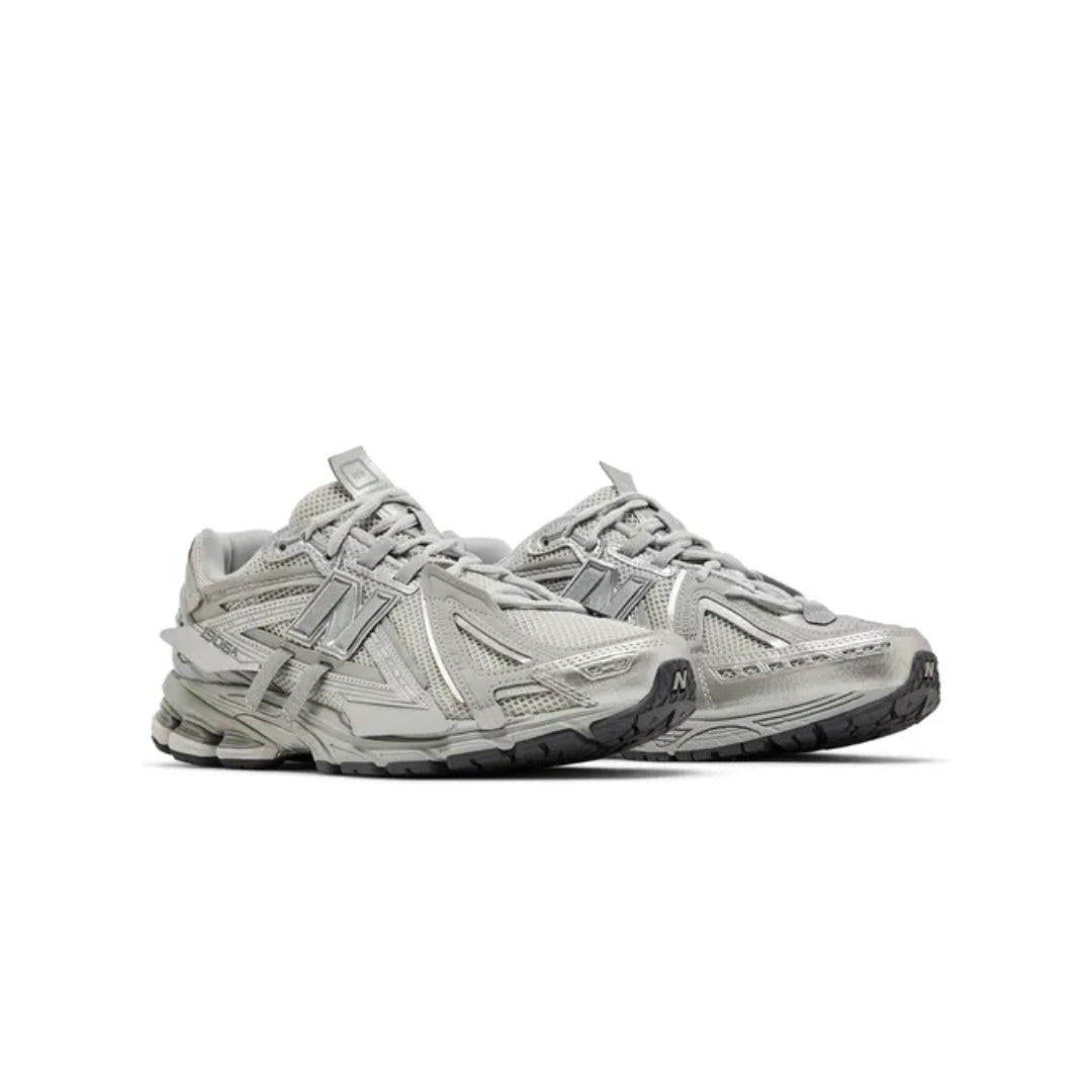 New Balance 1906A Concrete Silver Metallic